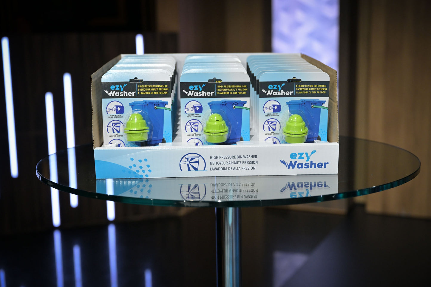 EzyWasher — Accessoire de nettoyage de bacs pour tuyau d'arrosage